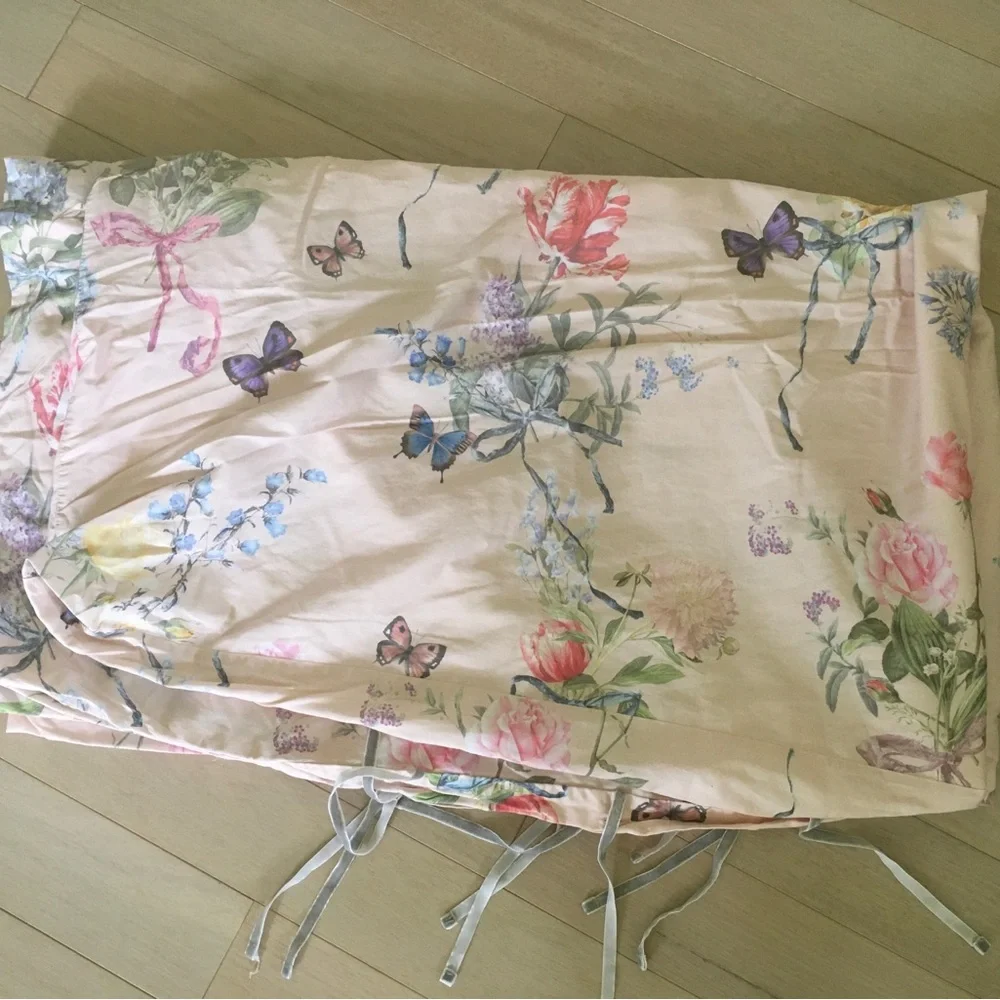 Monique Lhuillier for Pottery Barn Floral Bouquet Organic Duvet Cover